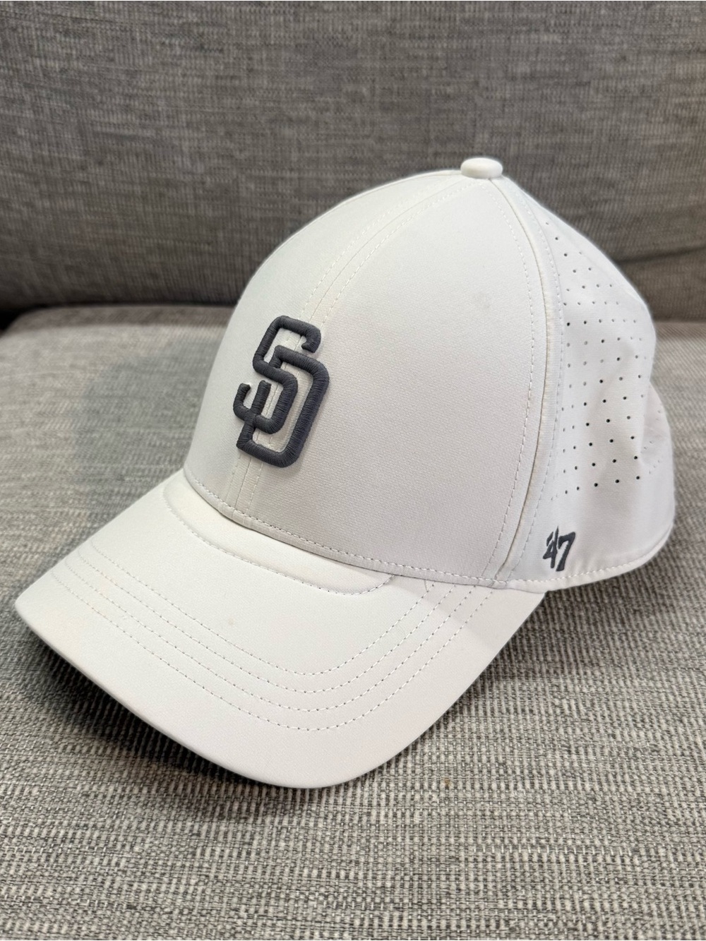 San Diego Padres ‘47 Brand Vent MVP Adjustable Hat